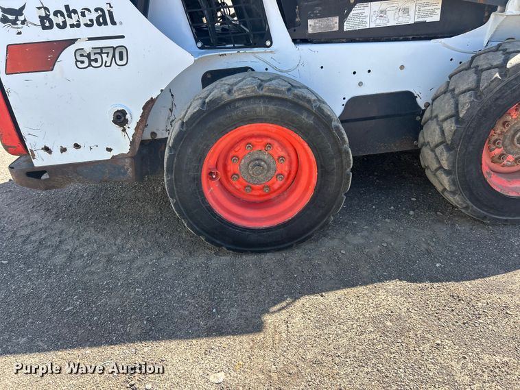 image for item FC5358 2018 Bobcat S570 skid steer loader