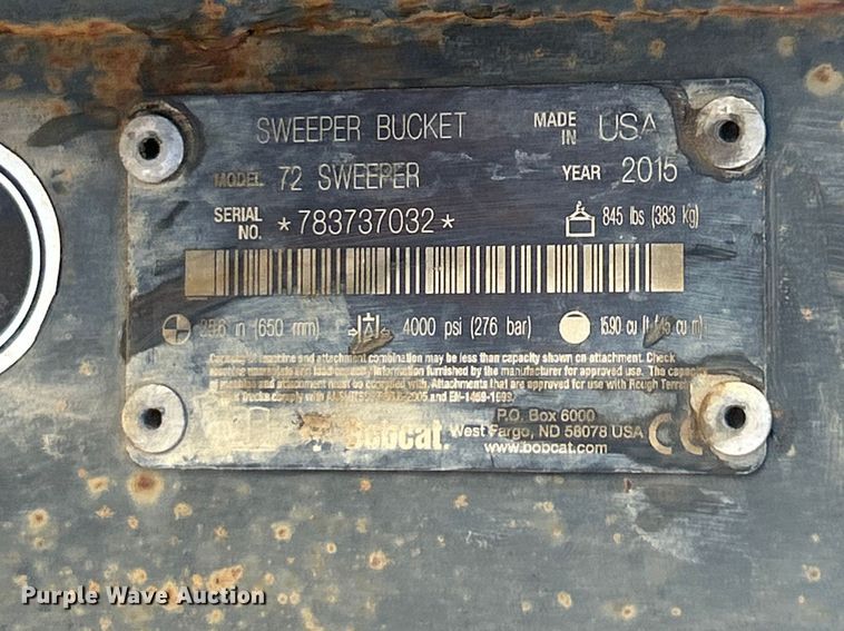 image for item FC5360 2015 Bobcat 72 Sweeper skid steer sweeper