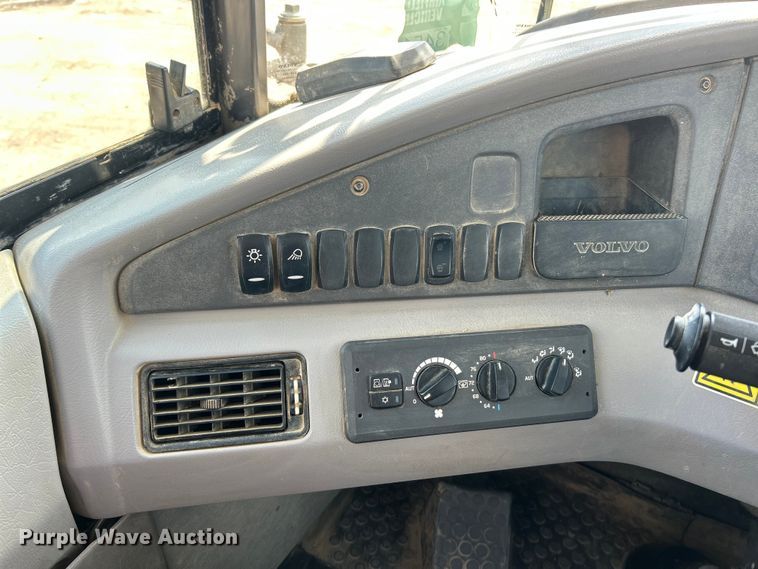 image for item FC5374 2012 Volvo A35F articulated haul truck