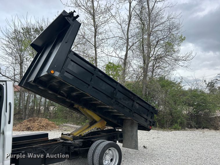 image for item FC5408 2005 Chevrolet C5500 dump truck