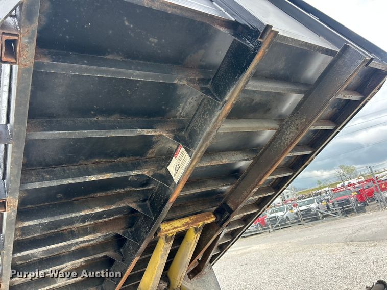 image for item FC5408 2005 Chevrolet C5500 dump truck