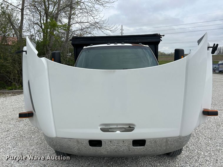 image for item FC5408 2005 Chevrolet C5500 dump truck