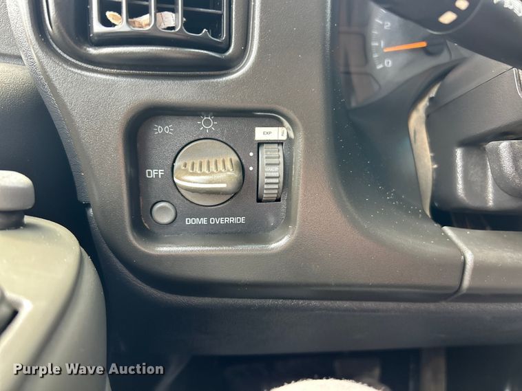 image for item FC5408 2005 Chevrolet C5500 dump truck