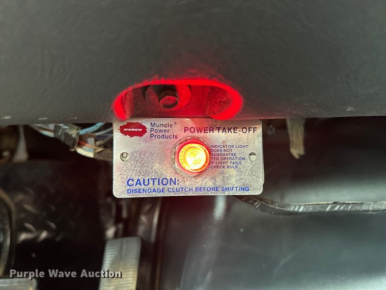 image for item FC5408 2005 Chevrolet C5500 dump truck