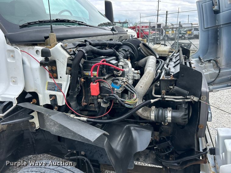 image for item FC5408 2005 Chevrolet C5500 dump truck