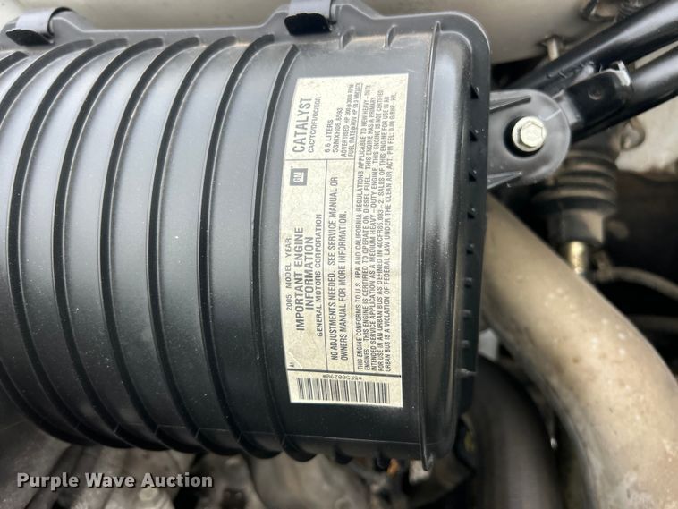 image for item FC5408 2005 Chevrolet C5500 dump truck