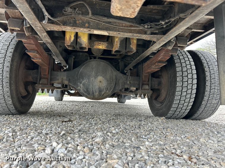 image for item FC5408 2005 Chevrolet C5500 dump truck