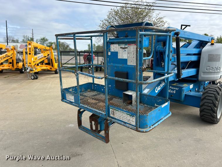 image for item FC5410 2012 Genie Z-45/25 boom lift