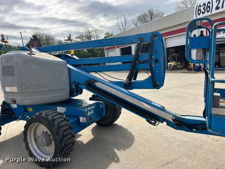image for item FC5410 2012 Genie Z-45/25 boom lift