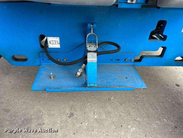 image for item FC5410 2012 Genie Z-45/25 boom lift