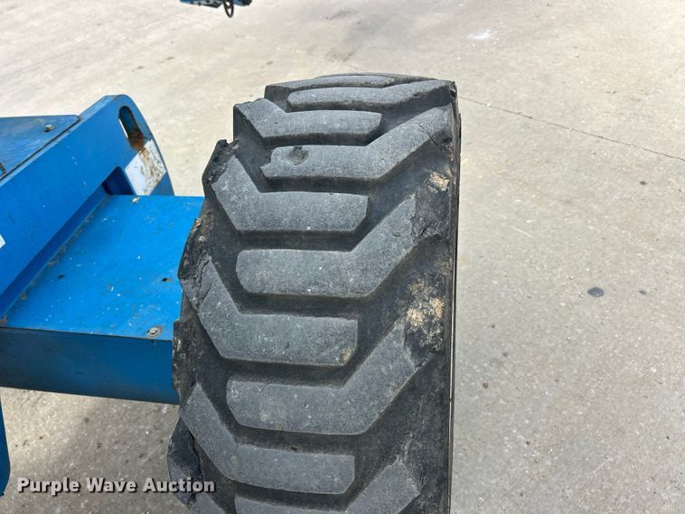 image for item FC5410 2012 Genie Z-45/25 boom lift