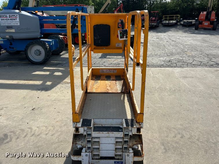 image for item FC5411 2019 Hy-Brid HB-1430 scissor lift