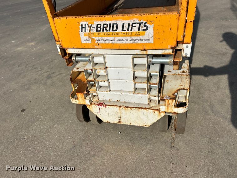 image for item FC5411 2019 Hy-Brid HB-1430 scissor lift