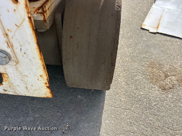 image for item FC5411 2019 Hy-Brid HB-1430 scissor lift