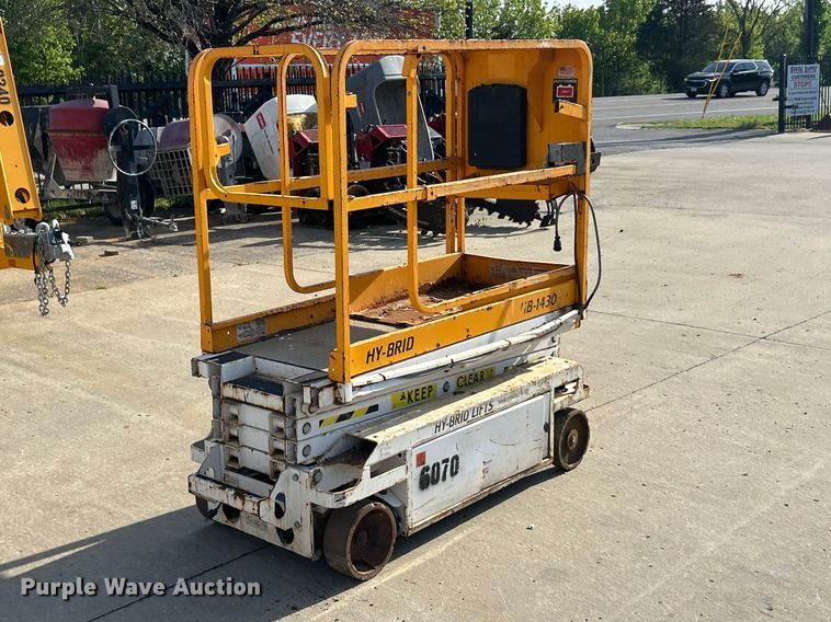 image for item FC5412 Hy-Brid HB-1430 scissor lift