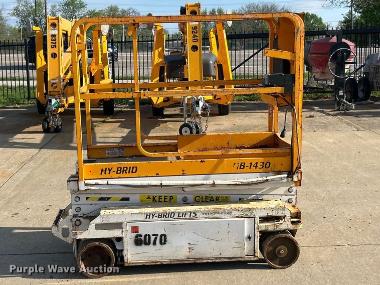 image for item FC5412 Hy-Brid HB-1430 scissor lift