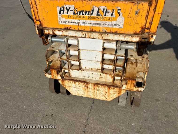 image for item FC5412 Hy-Brid HB-1430 scissor lift