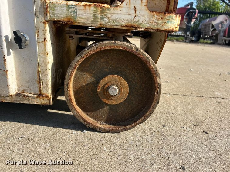 image for item FC5412 Hy-Brid HB-1430 scissor lift