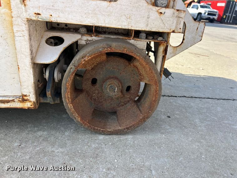 image for item FC5412 Hy-Brid HB-1430 scissor lift