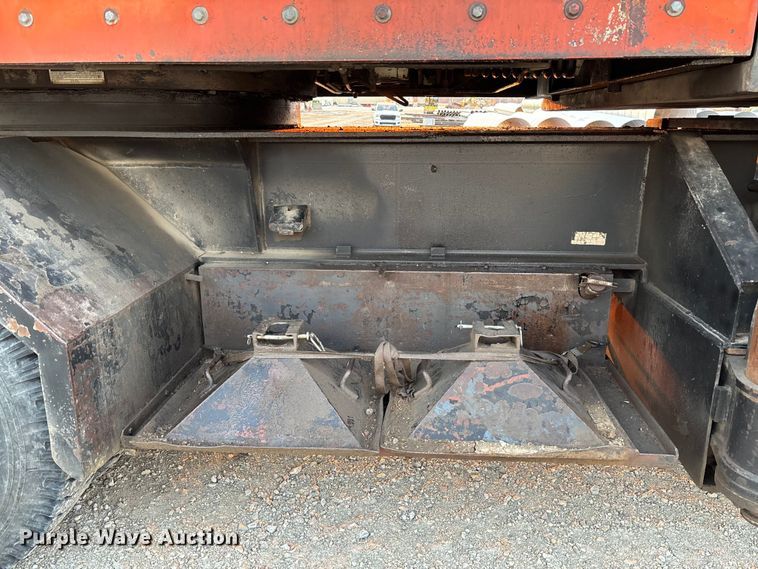 image for item FC5544 1975 FMC 75T-080 convertible