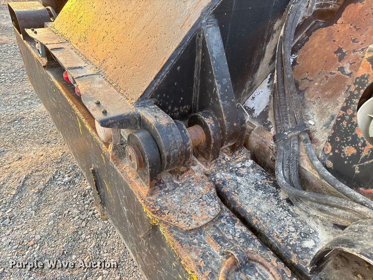 image for item FC5544 1975 FMC 75T-080 convertible