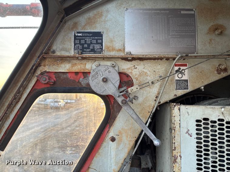 image for item FC5544 1975 FMC 75T-080 convertible