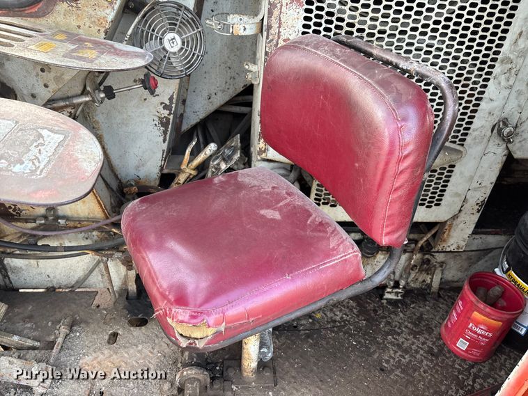 image for item FC5544 1975 FMC 75T-080 convertible