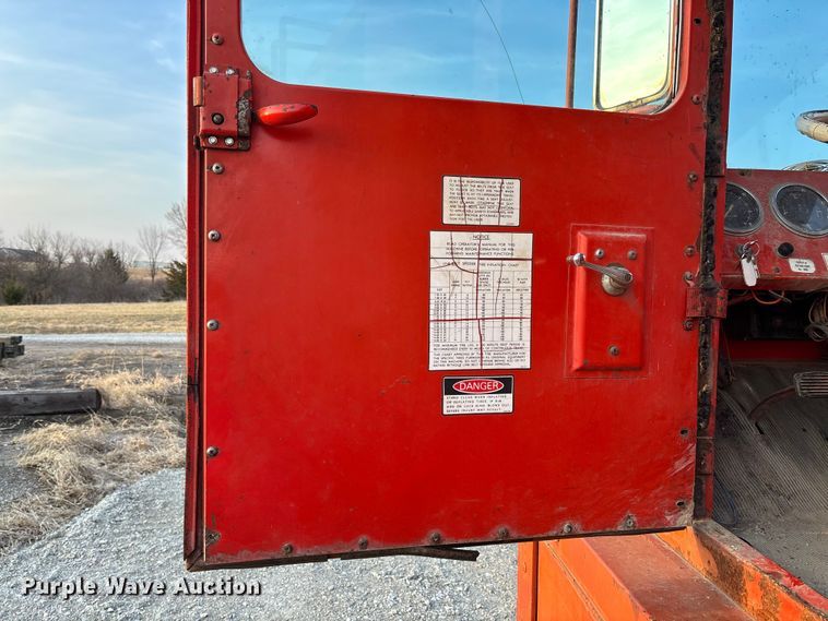 image for item FC5544 1975 FMC 75T-080 convertible