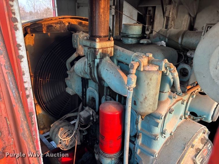 image for item FC5544 1975 FMC 75T-080 convertible