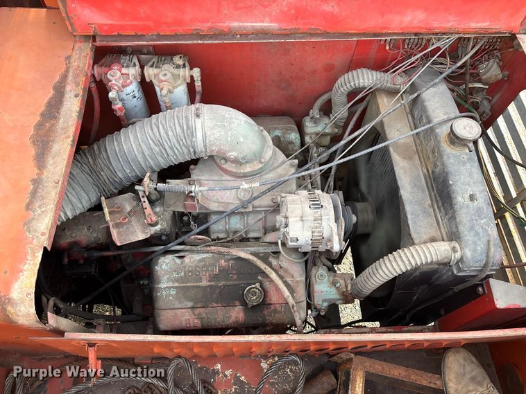 image for item FC5544 1975 FMC 75T-080 convertible