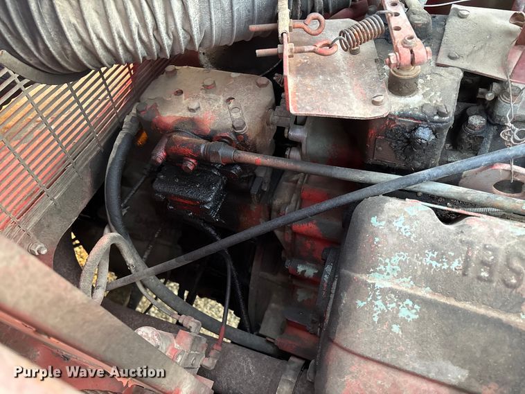 image for item FC5544 1975 FMC 75T-080 convertible