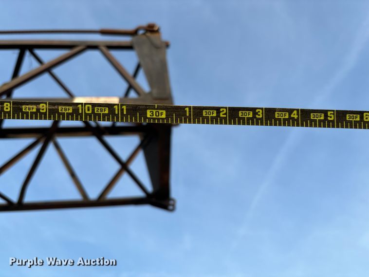 image for item FC5544 1975 FMC 75T-080 convertible