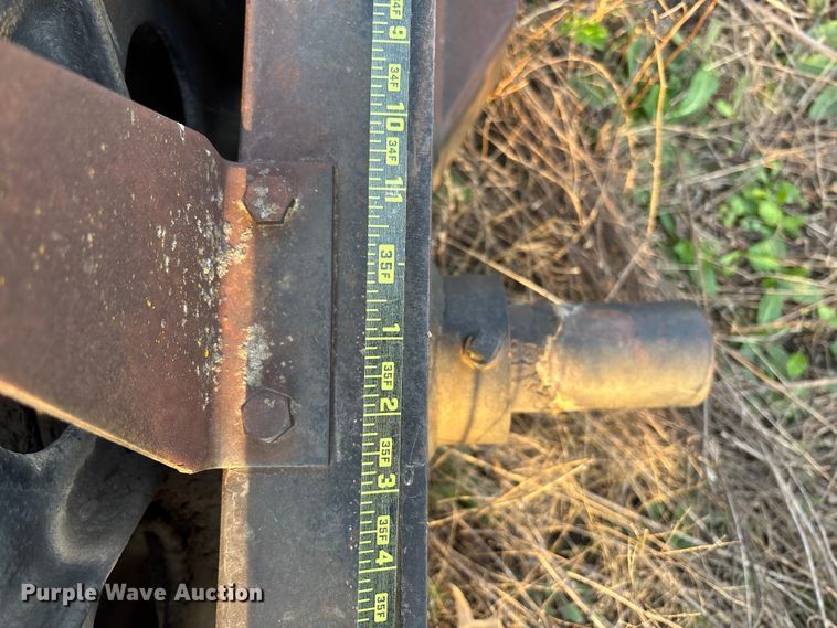 image for item FC5544 1975 FMC 75T-080 convertible