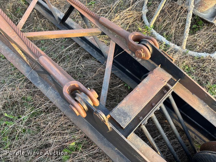 image for item FC5544 1975 FMC 75T-080 convertible