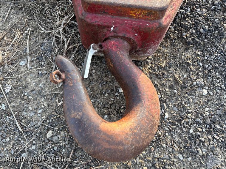 image for item FC5544 1975 FMC 75T-080 convertible