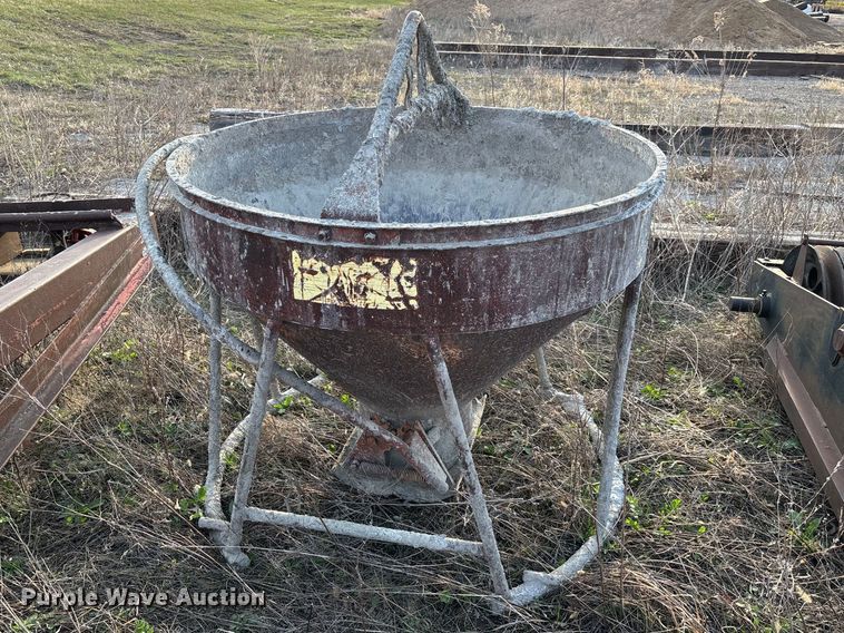 image for item FC5545 Gar-Bro crane concrete bucket