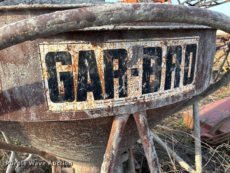 image for item FC5545 Gar-Bro crane concrete bucket