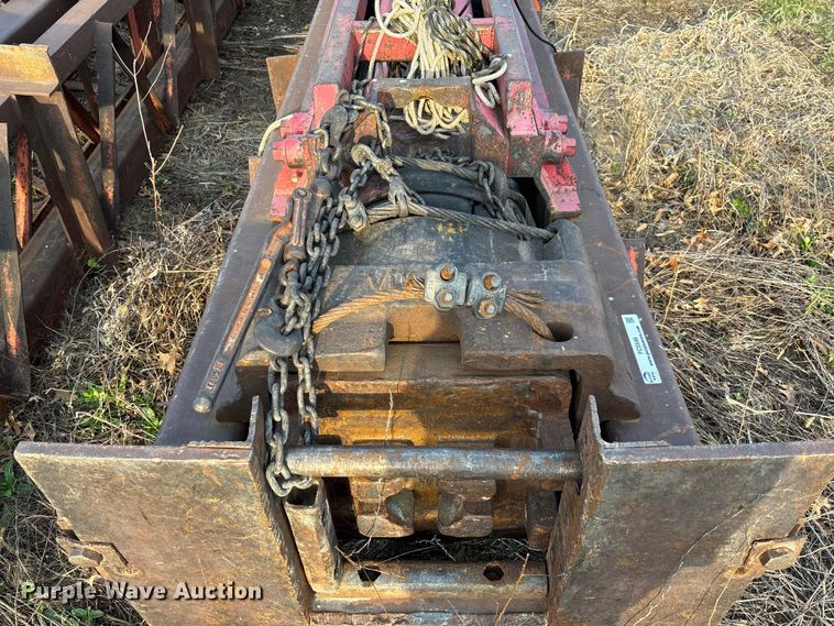 image for item FC5546 Delmag D12 pile driver