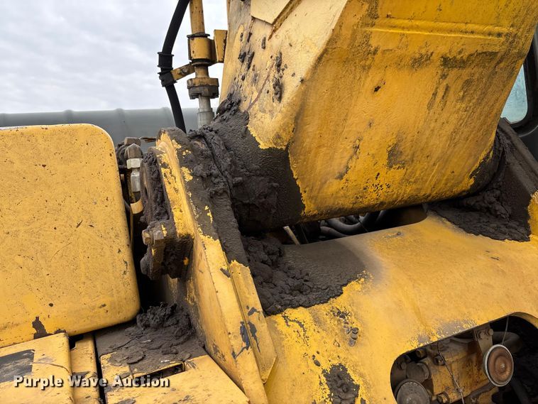 image for item FC5548 1997 Komatsu PC300LC-6LC excavator