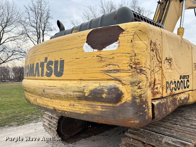 image for item FC5548 1997 Komatsu PC300LC-6LC excavator