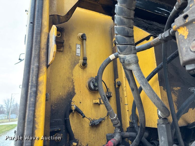 image for item FC5548 1997 Komatsu PC300LC-6LC excavator