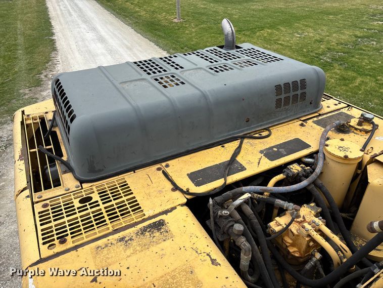 image for item FC5548 1997 Komatsu PC300LC-6LC excavator