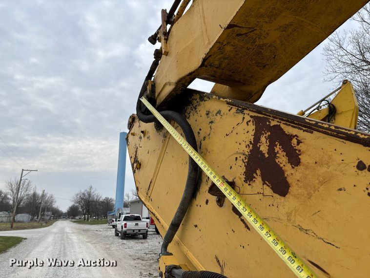 image for item FC5548 1997 Komatsu PC300LC-6LC excavator