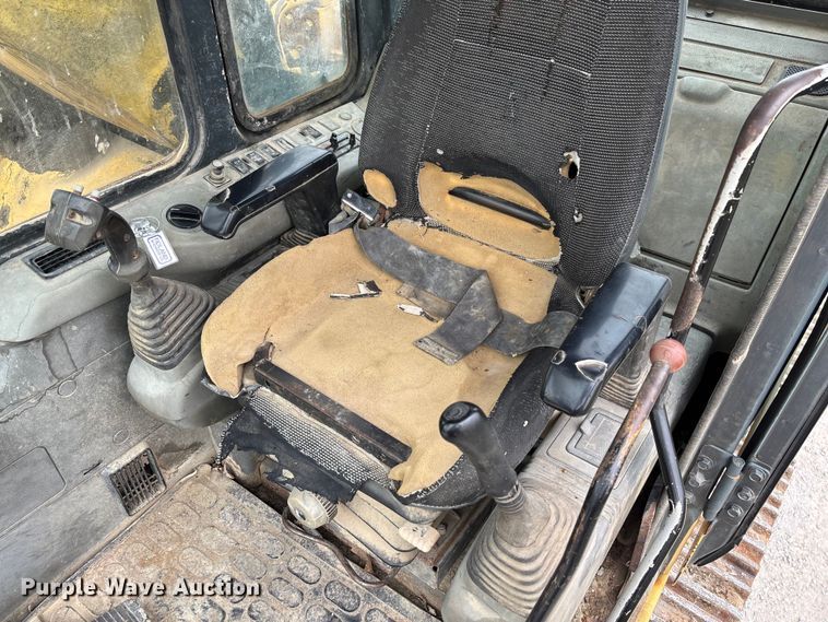 image for item FC5548 1997 Komatsu PC300LC-6LC excavator