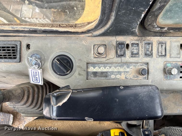 image for item FC5548 1997 Komatsu PC300LC-6LC excavator