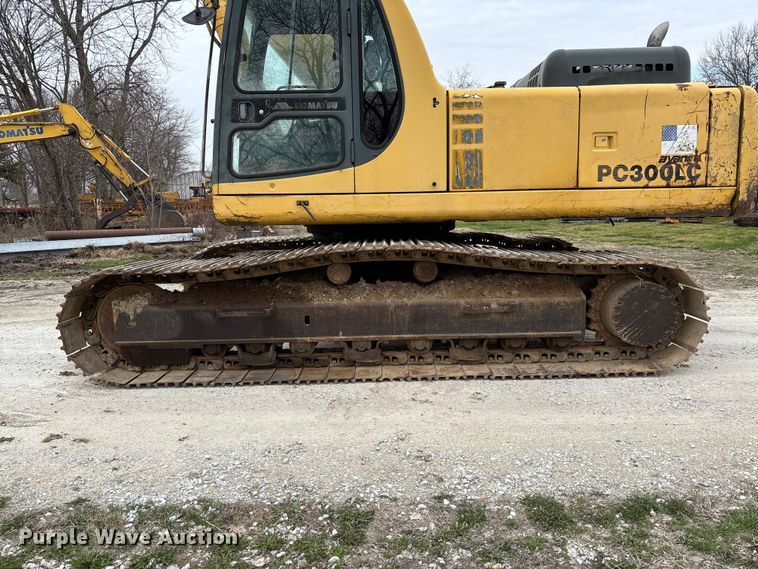 image for item FC5548 1997 Komatsu PC300LC-6LC excavator