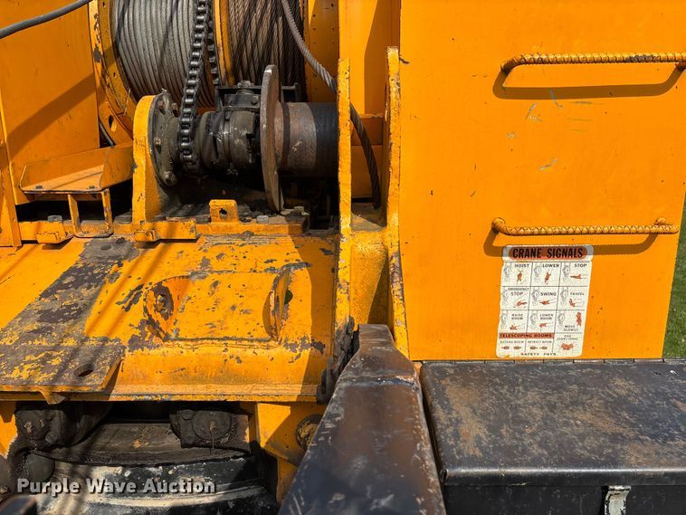 image for item FC5550 1966 American 5299 crane