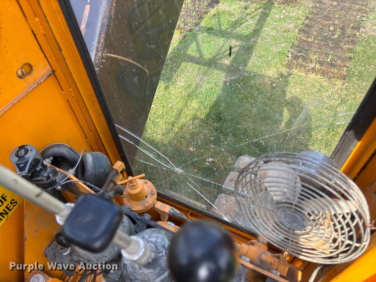 image for item FC5550 1966 American 5299 crane