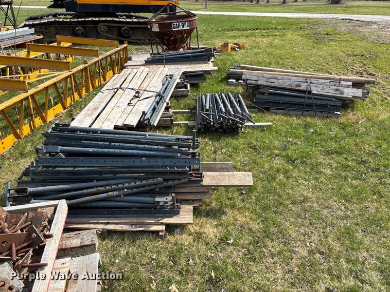 image for item FC5551 C49 bridge overhang jacks