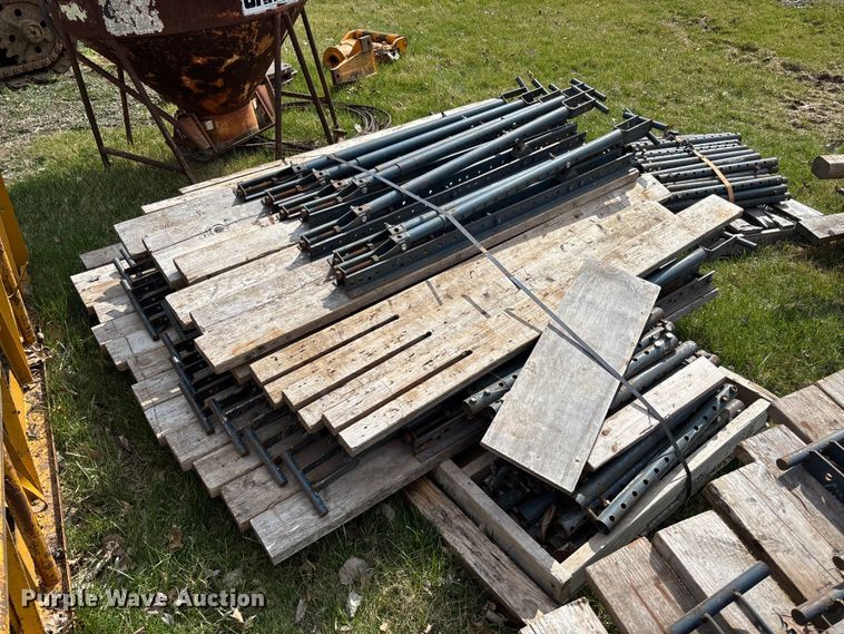 image for item FC5551 C49 bridge overhang jacks